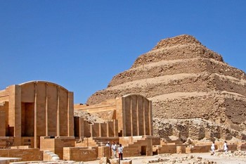 Nécropole de Gizeh | Saqqarah photo